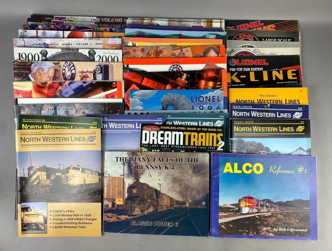Group of 30+ Lionel Trains O Gauge Catalogs and More (1 of 3)
