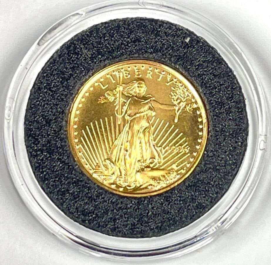 1996 US $5 American Gold Eagle 1/10th oz Fine Gold (1 of 2)