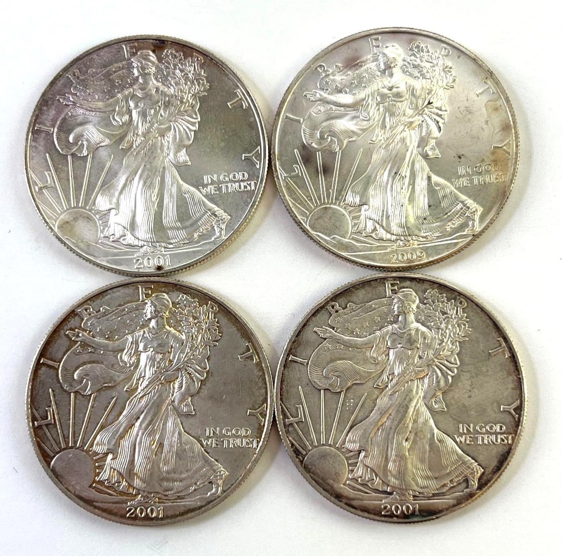 Group of 4 US American Eagle 1 oz Fine Silver Rounds: Group of 4 US American Eagle 1 oz Fine Silver Rounds