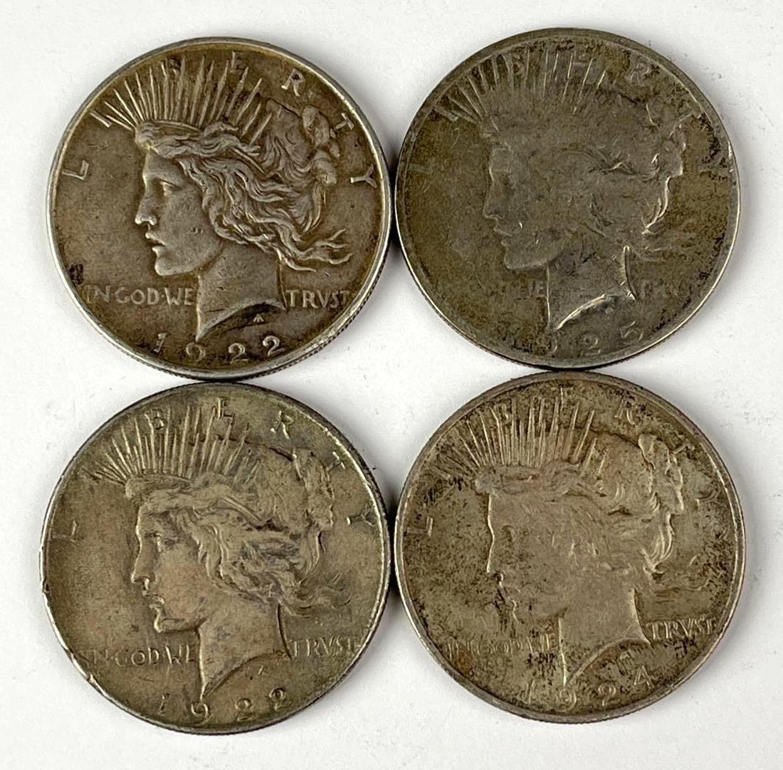Group of 4 US Peace Silver Dollars (1 of 2)