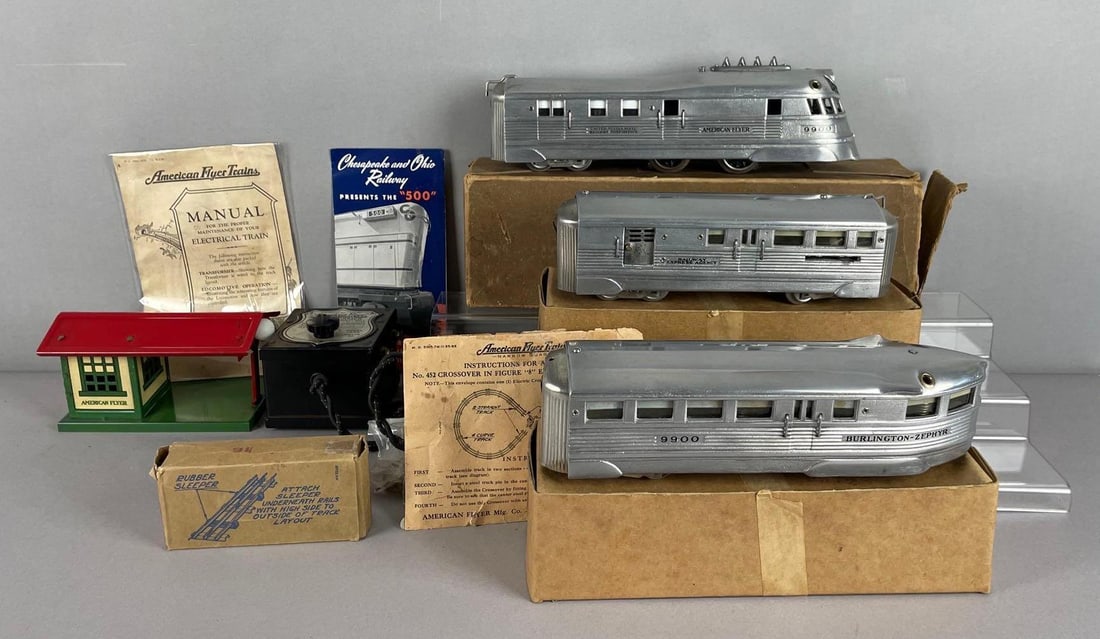 Pre-War American Flyer S Scale Burlington Zephyr 9900 Train Set (1 of 6)