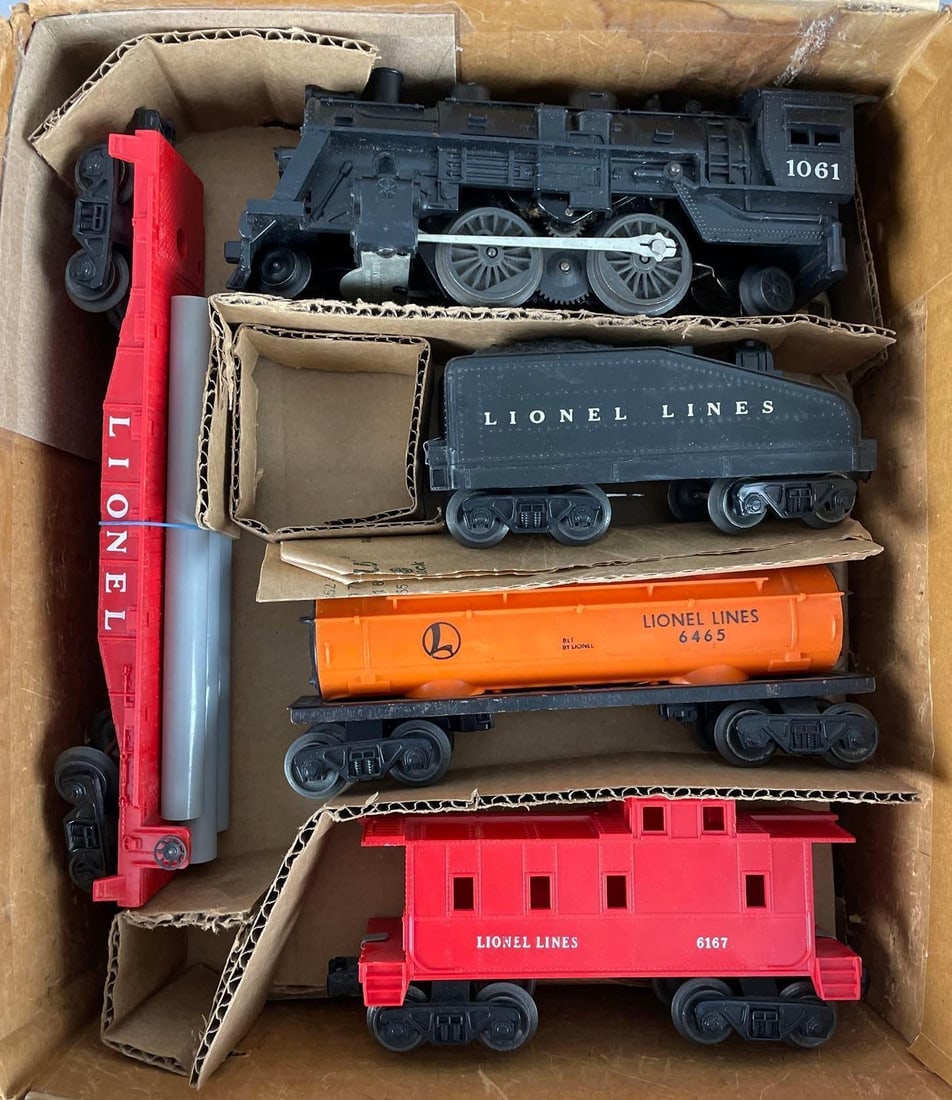 Lionel Montgomery Ward O Scale No. 48-21301 Train Set (1 of 5)