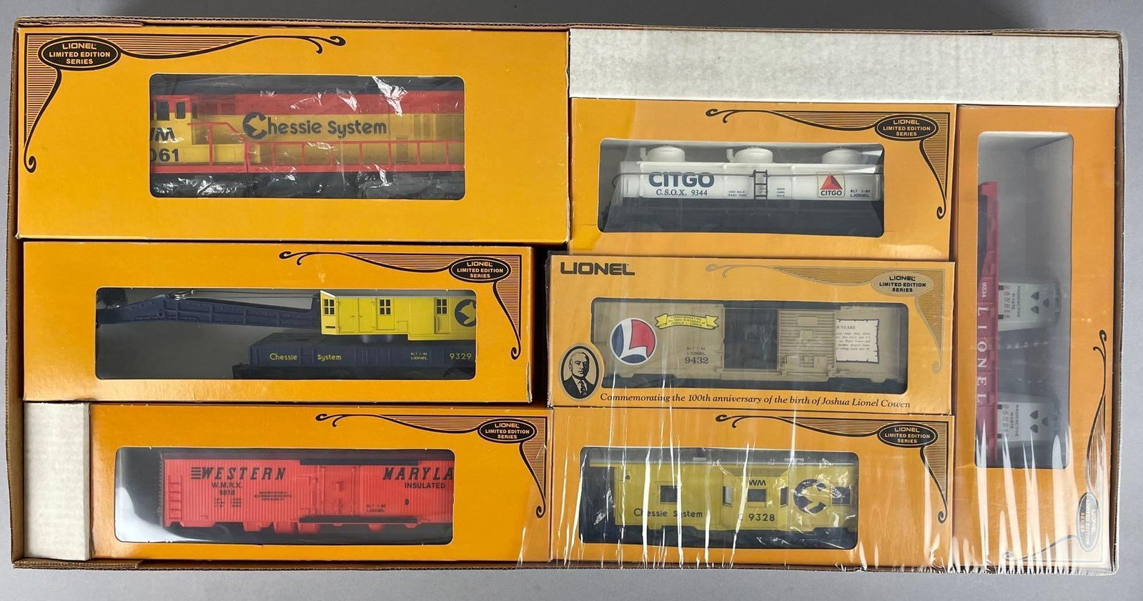 1980 LE Lionel O Scale Chessie System Royal Limited Train Set: New in original packaging