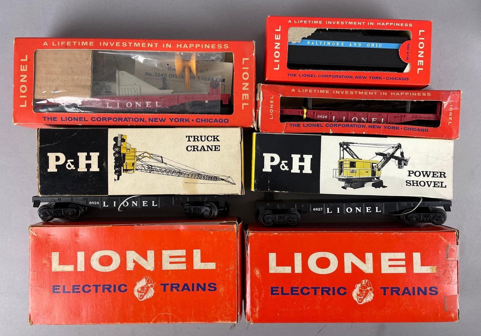 Group of Lionel O Scale Freight Train Cars (1 of 2)