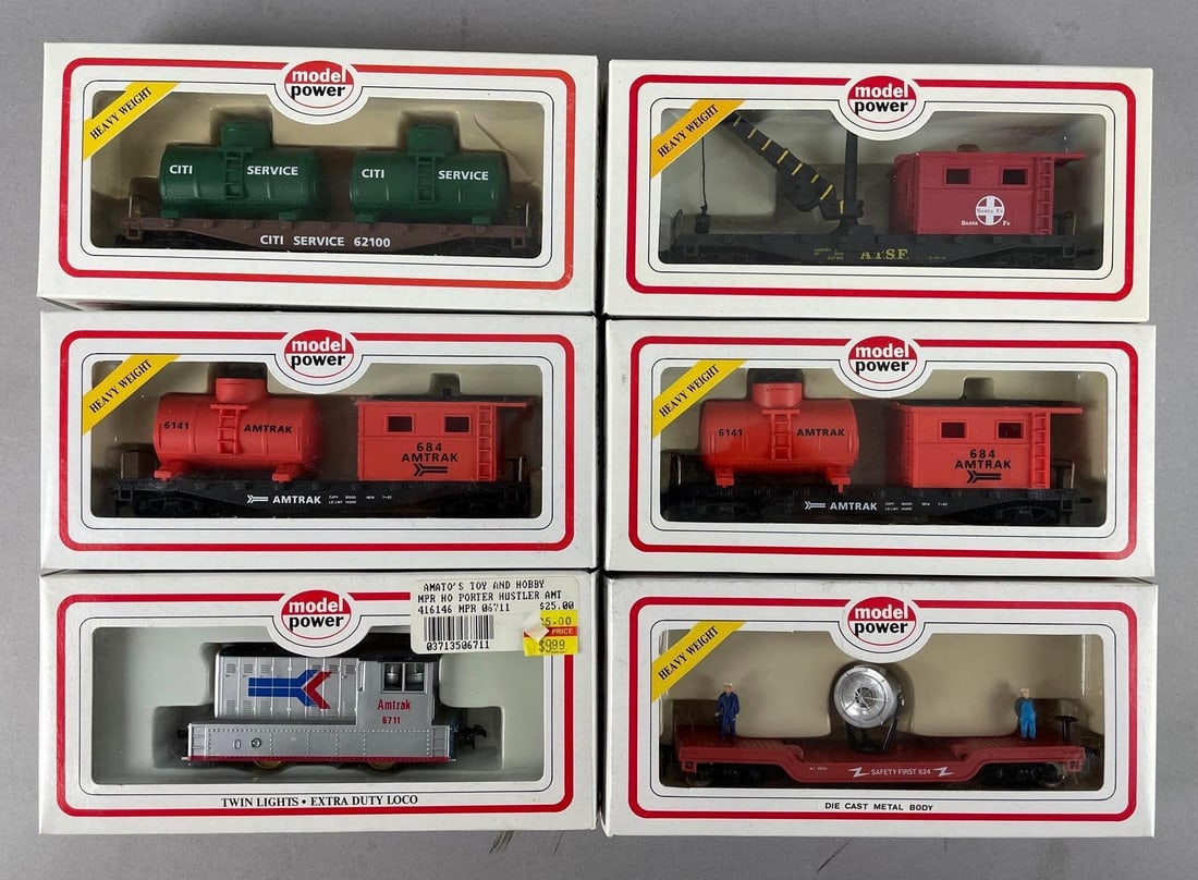 Group of Model Power HO Scale Freight Train Cars: New in original packaging