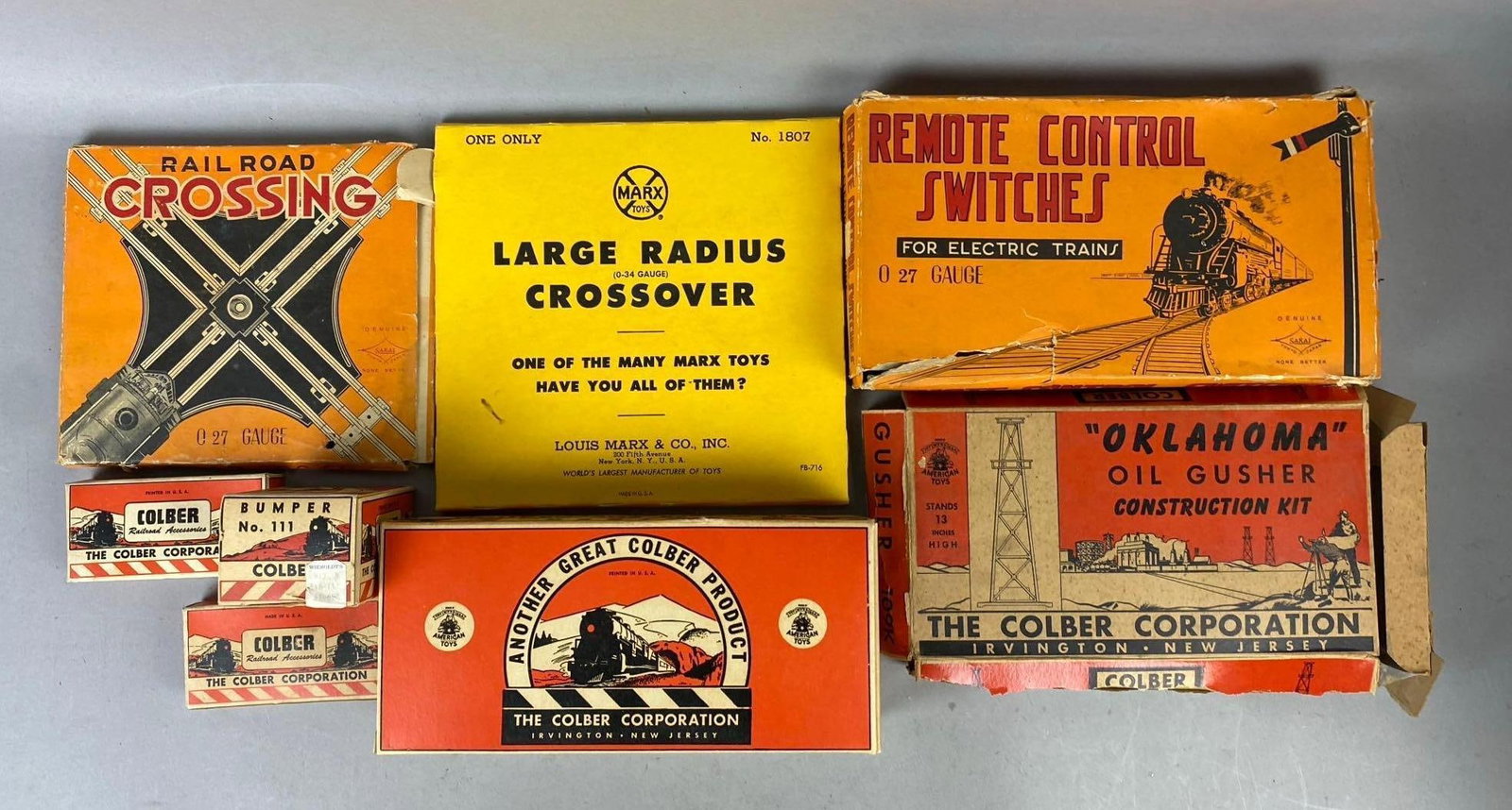 Group of Assorted 1950s Colber Railroad Accessories and More (1 of 3)