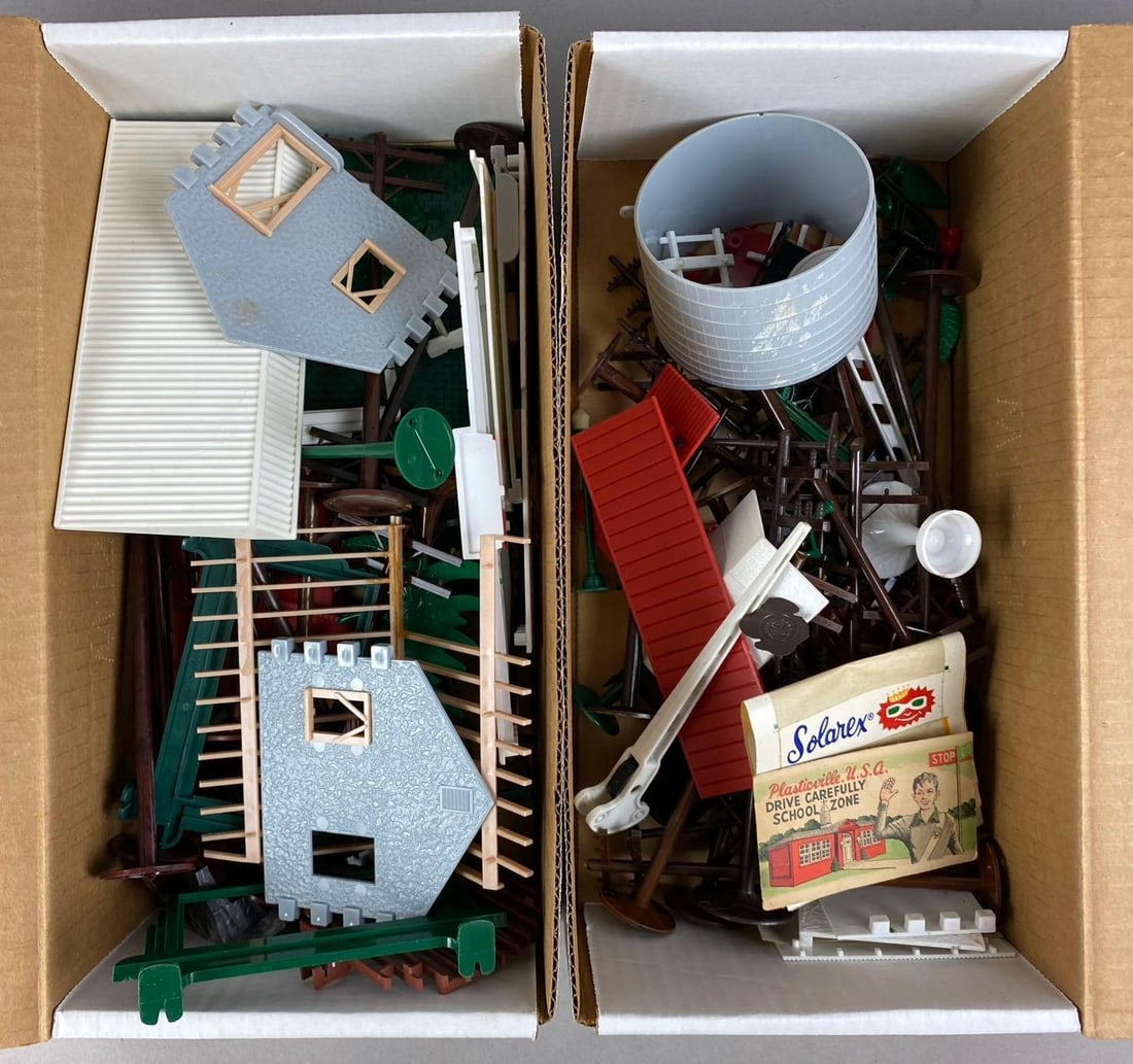 Group of 2 Vintage Plasticville U.S.A Rural Building Sets: Like new in unoriginal packaging. Unknown completion. Largest box measures 10 inches long.