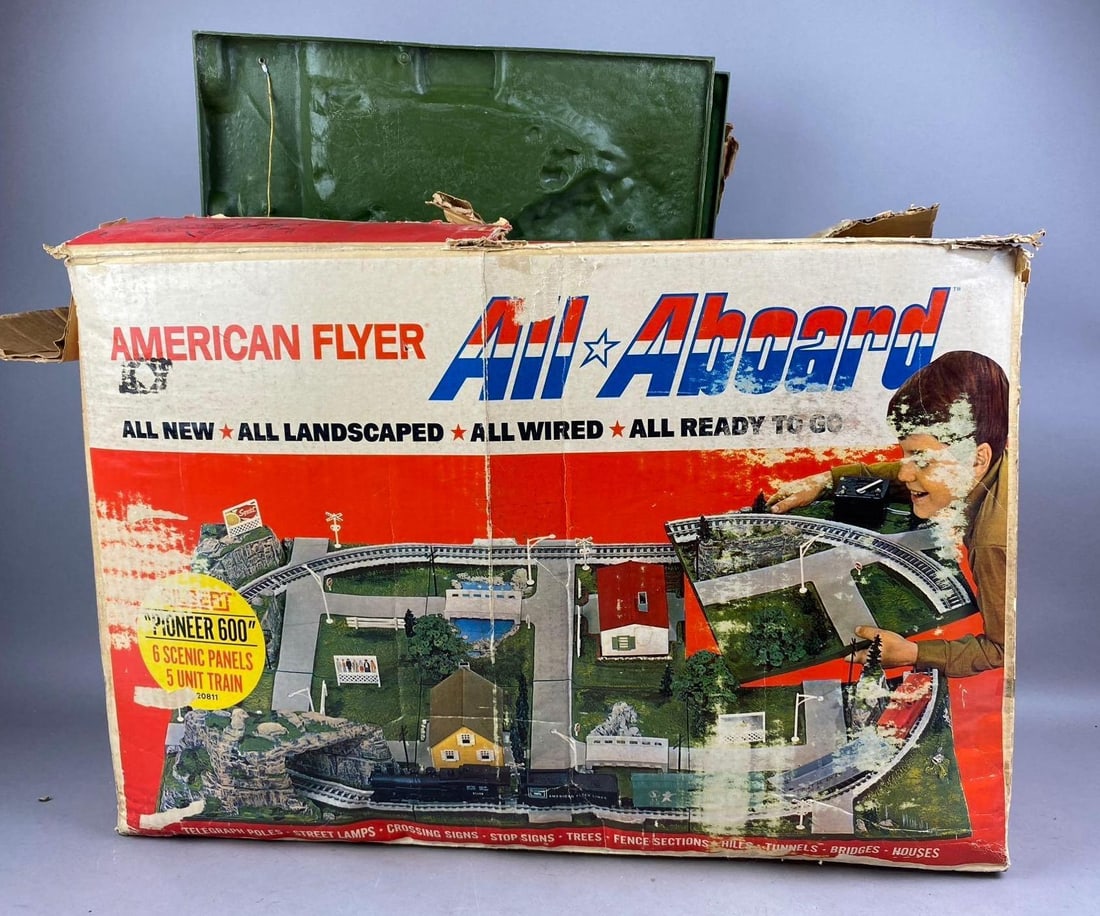 Vintage 1965 American Flyer Gilbert Pioneer 600 All Aboard S Scale Train Set: Packaging has rips and tears throughout. Packaging measures H 16 x W 10 x L 26 inches. Missing parts.