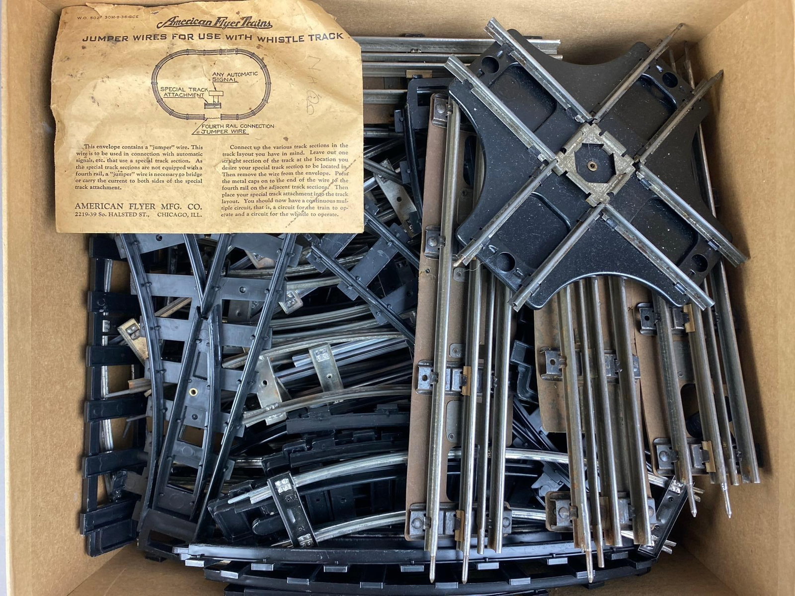 Group of 30+ Vintage 1950s American Flyer S Gauge Tracks and More (1 of 3)