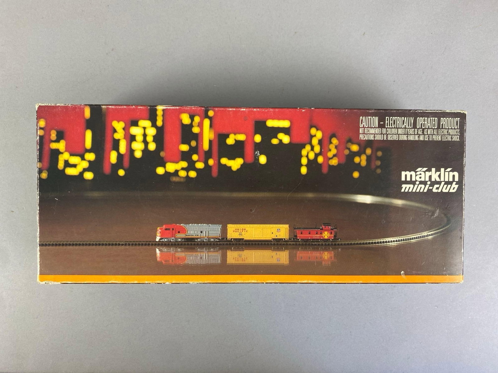Marklin N Scale Mini-Club Train Starter Set - 2