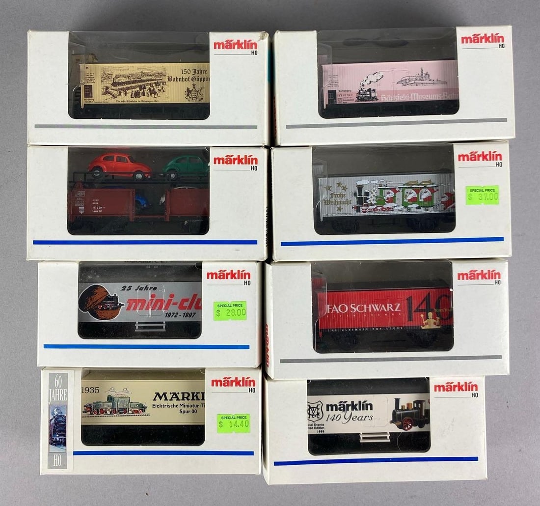 Group of 8 Marklin HO Scale Train Cars (1 of 2)