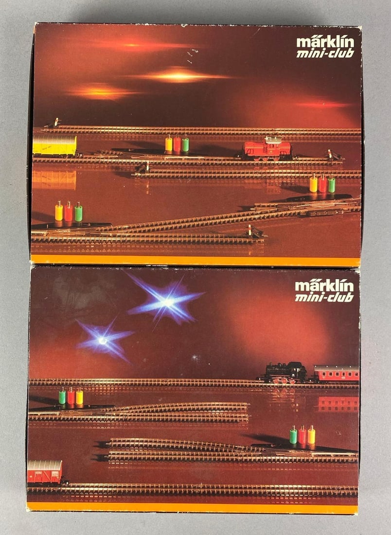 Group of 2 Marklin Z Scale Mini Club Train Track Sets: Includes 8191 set E and 8194 Set t3