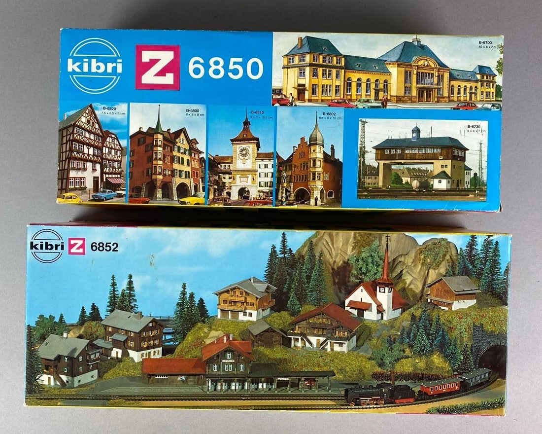Group of 2 Kibri Z Scale Model Buildings (1 of 2)