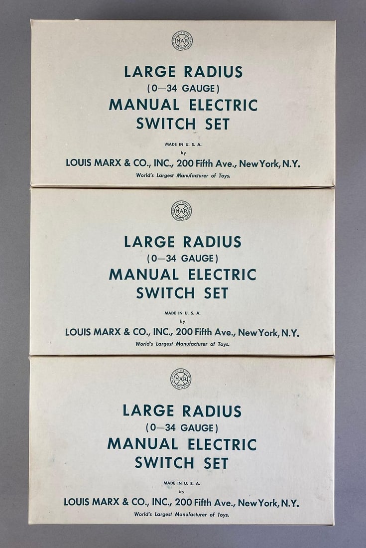 Group of 3 Marx O Scale Large Radius Manual Electric Switch Set: Like new in original boxes, each box measures 7 inches H x 13 inches W x 3 inches D