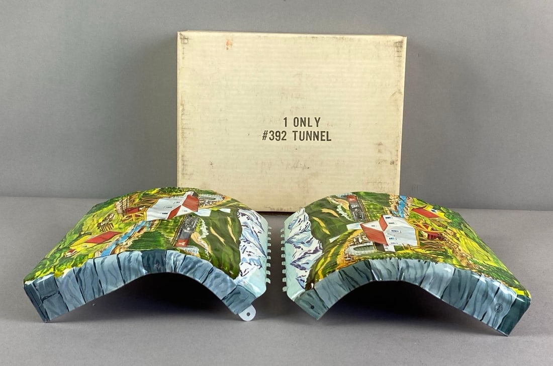 Vintage Marx Tin-Litho Pictorial Tunnel: like new in original box, box measures 9 1/2 inches H x 11 1/2 inches W