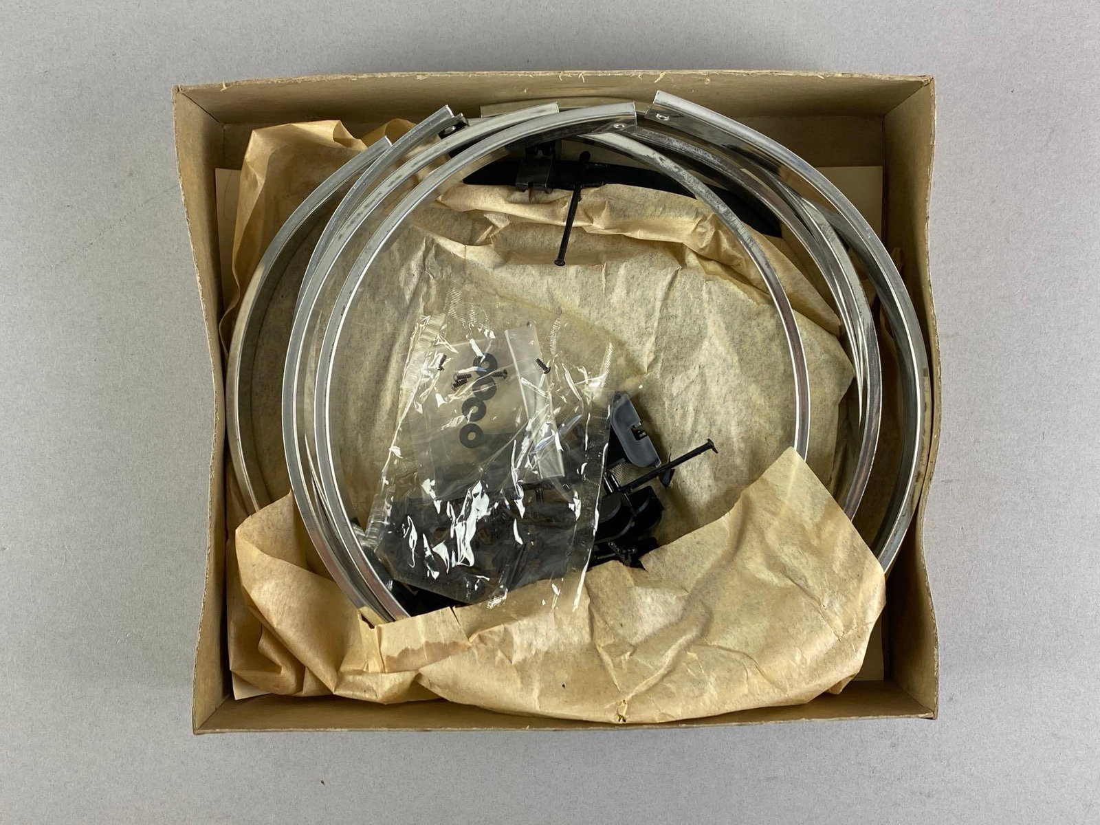 1966 Aurora HO Scale Loop The Loop Track Set - 2