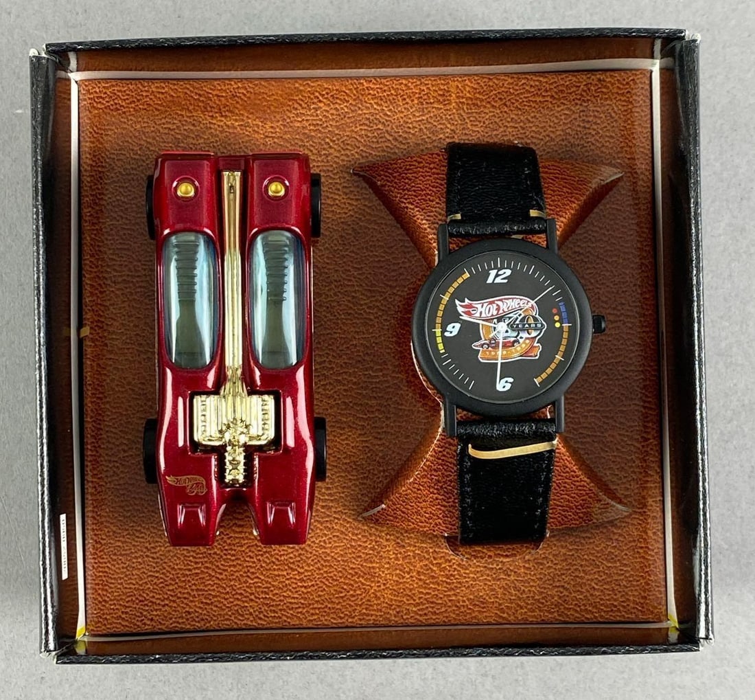 1998 Mattel Hot Wheels Splittin Image Watch And Car Set: Untested watch, in original box and shipping box