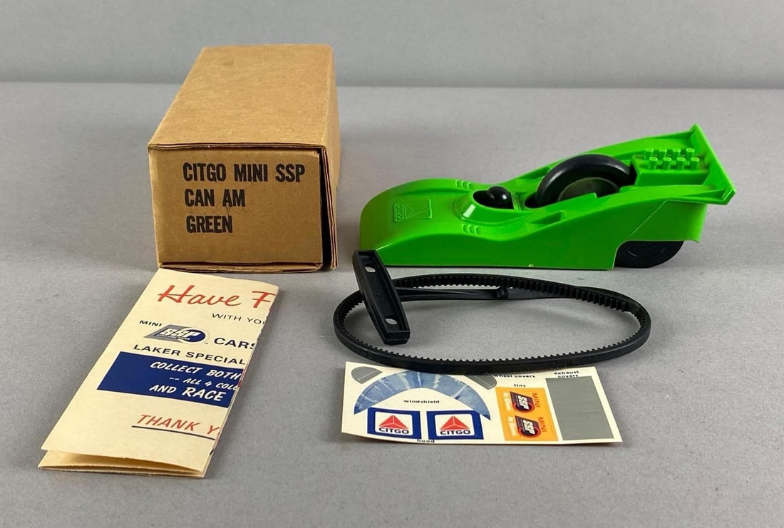 1971 Mini SSP Kenner Citgo Can Am Green Pull Cord Car (1 of 4)