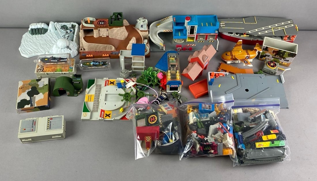 Group of Assorted Galoob Micro Machines Playsets and More (1 of 3)