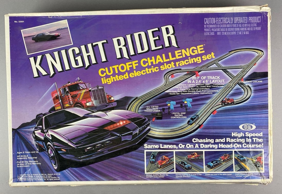 1983 Ideal HO Scale Knight Rider Cutoff Challenge Lighted Electric Slot Car Racing Set (1 of 4)