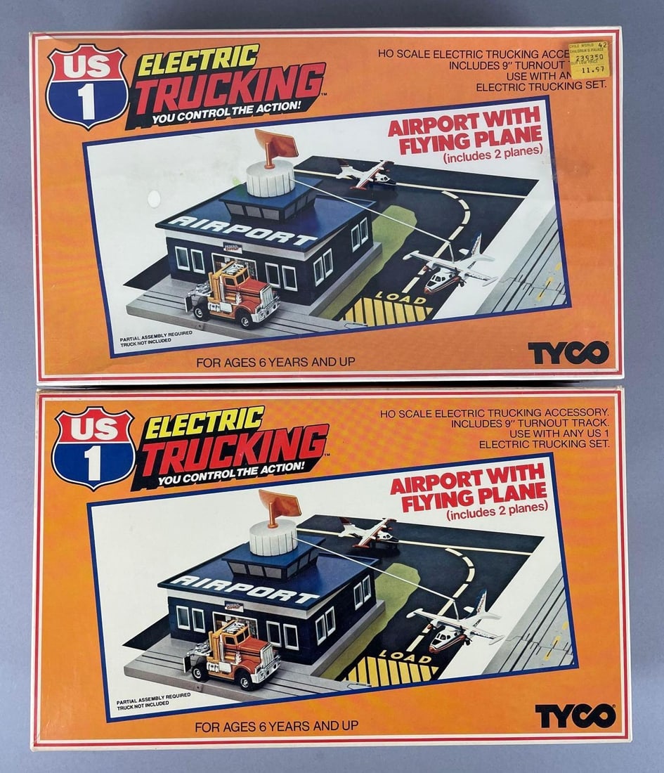 Group of 2 Tyco U.S. 1 HO Scale Electric Trucking Airports: One package still sealed