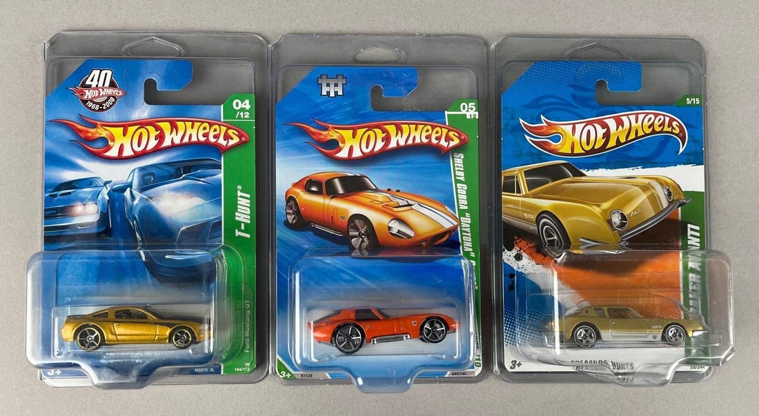 Group of 3 Mattel Hot Wheels T-Hunt Die-Cast Vehicles (1 of 2)