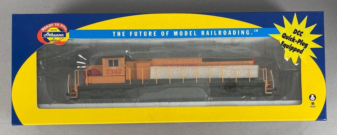 Athearn HO Scale SD40 Diesel Locomotive (1 of 2)
