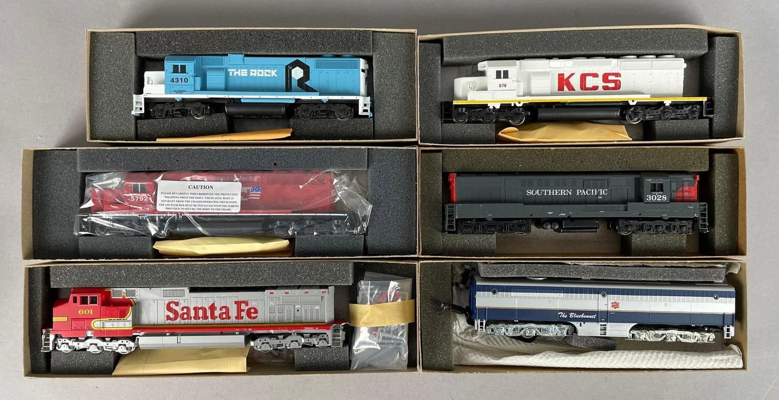 Group of Athearn HO Scale Diesel Locomotives: Includes sd40-2 snoot power