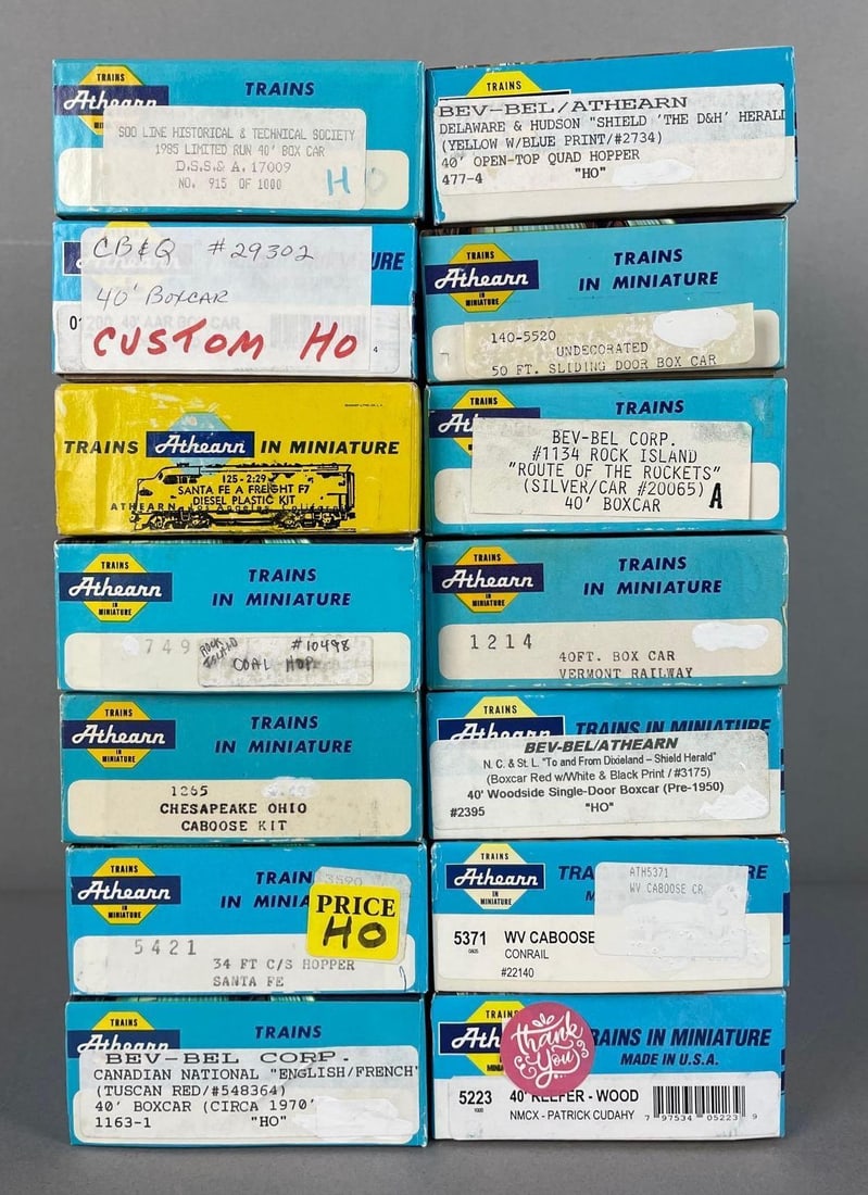 Group of Athearn HO Scale Freight Train Cars: Includes Santa Fe F7 diesel locomotive, rock island boxcar