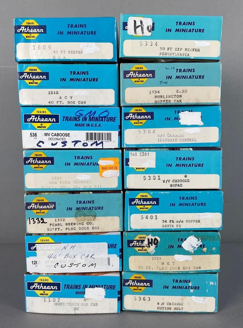 Group of Athearn HO Scale Freight Train Cars: Includes hopper, reefer, boxcars