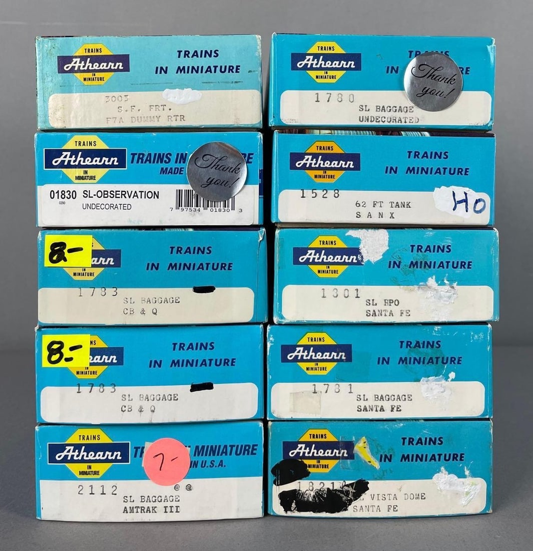 Group of Athearn HO Scale Passenger Train Cars: Includes F7A dummy, baggage cars