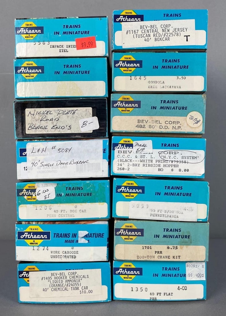 Group of Athearn HO Scale Freight Train Cars: Includes crane car, boxcars