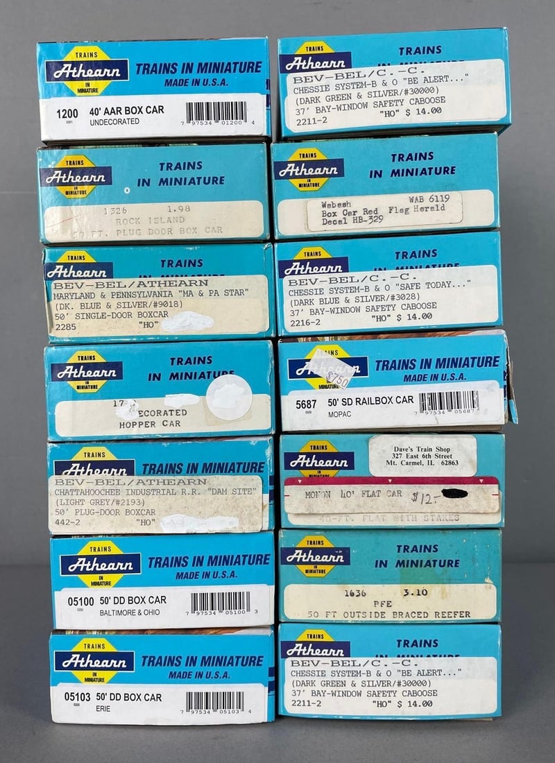 Group of Athearn HO Scale Freight Train Cars: Includes hopper, caboose