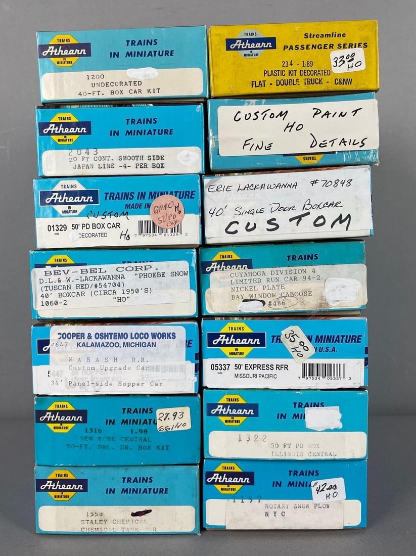 Group of Athearn HO Scale Freight Train Cars (1 of 2)
