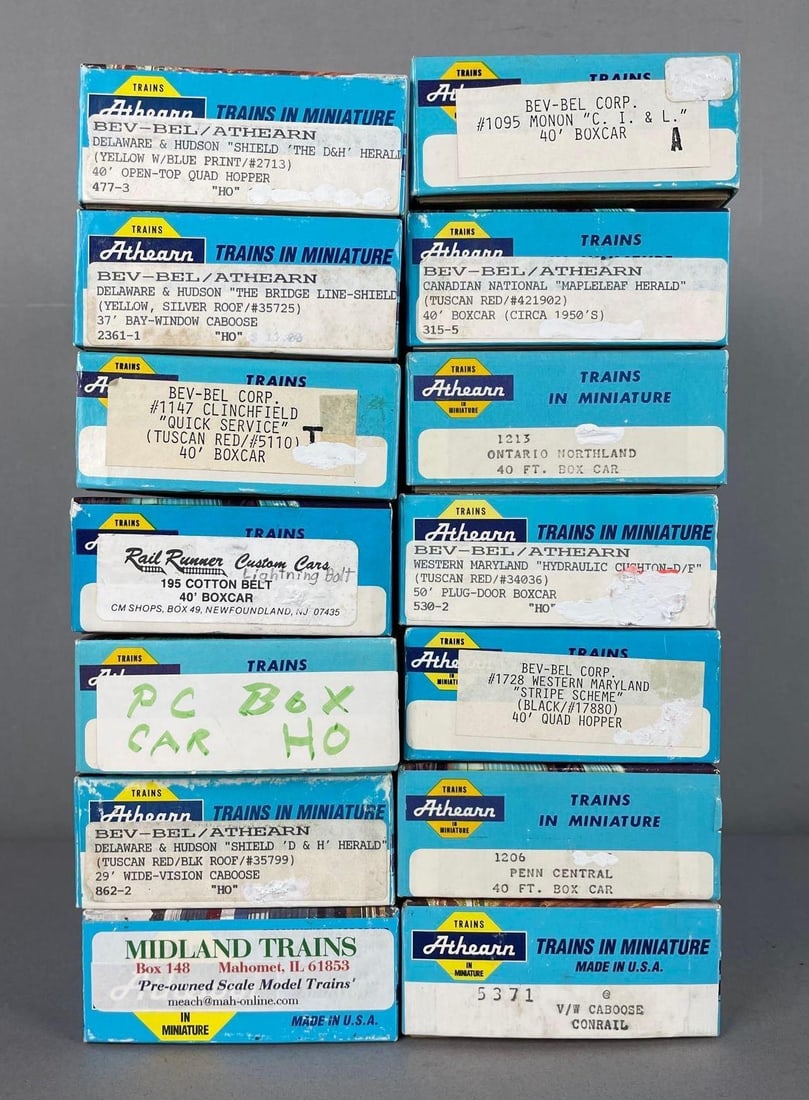Group of Athearn HO Scale Freight Train Cars: Includes hopper, caboose