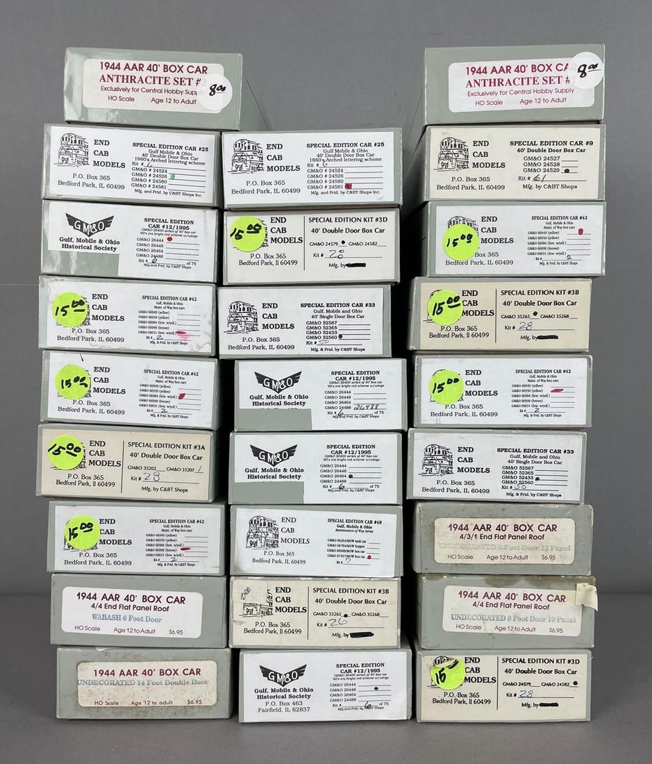 Group of C and BT HO Scale Freight Train Cars: Includes boxcars, special edition
