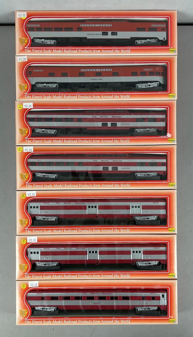 Group of IHC HO Scale Passenger Train Cars: The Texas special, southern pacific