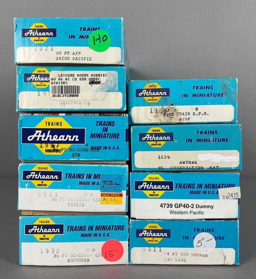 Group of Athearn HO Scale Freight / Passenger Train Cars: Includes Amtrak observation, hi-cube