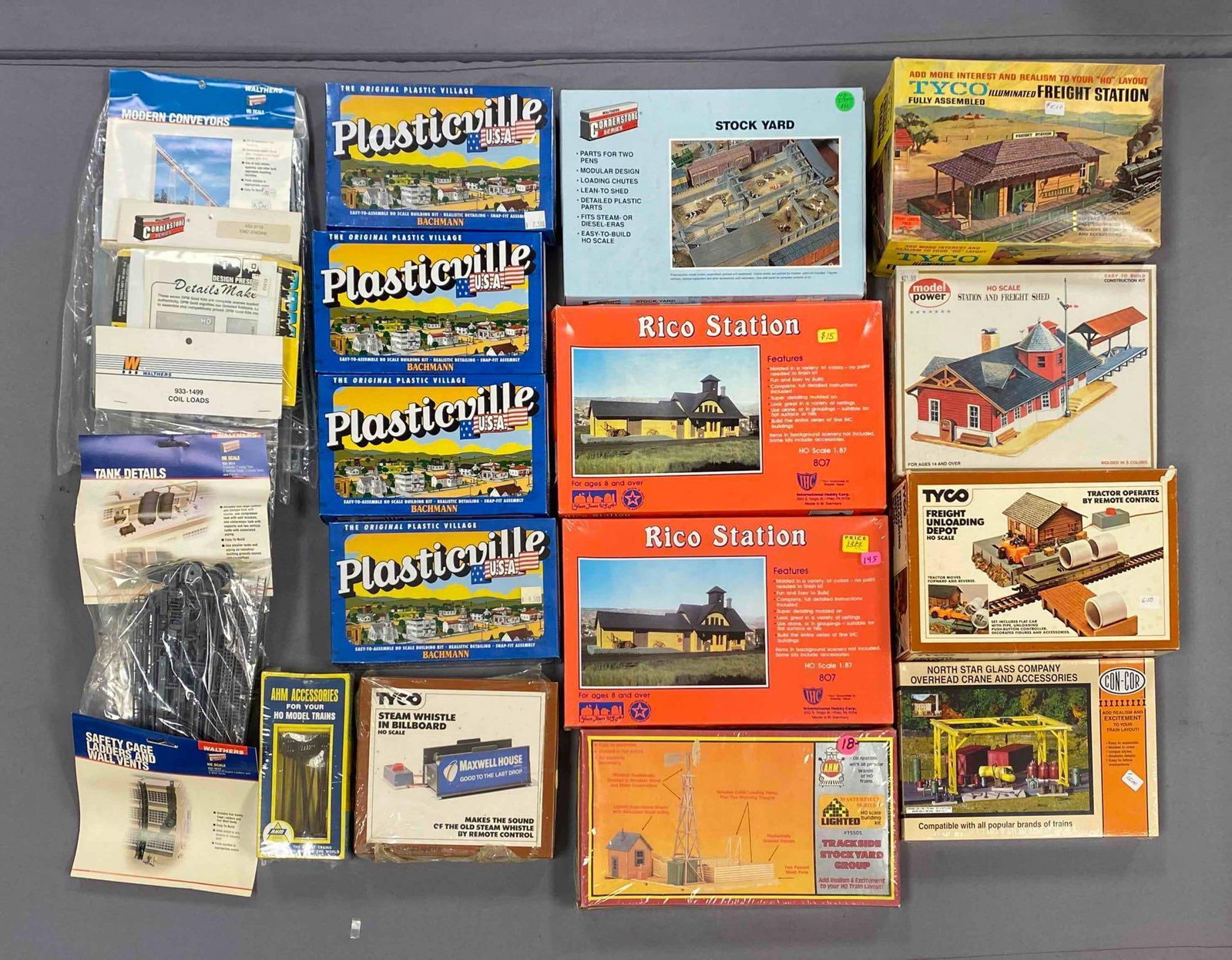Group of Assorted HO Scale Model Train Building Plastic Model Kits and More (1 of 3)