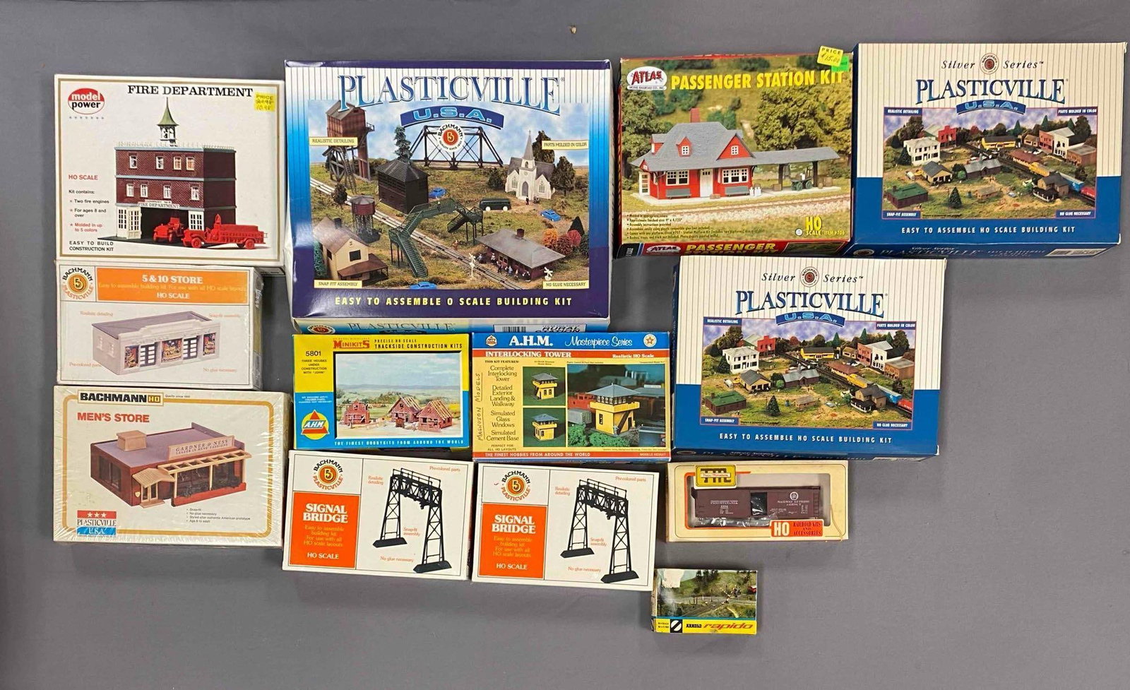 Group of Assorted HO Scale Model Train Building Plastic Model Kits and More (1 of 3)