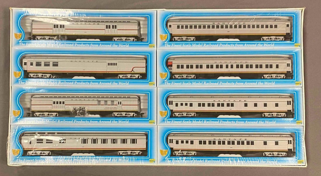 HO Scale Santa Fe Passenger Train Cars 8 Car Set: sealed, measures 14 1/2 inches H x 26 inches W
