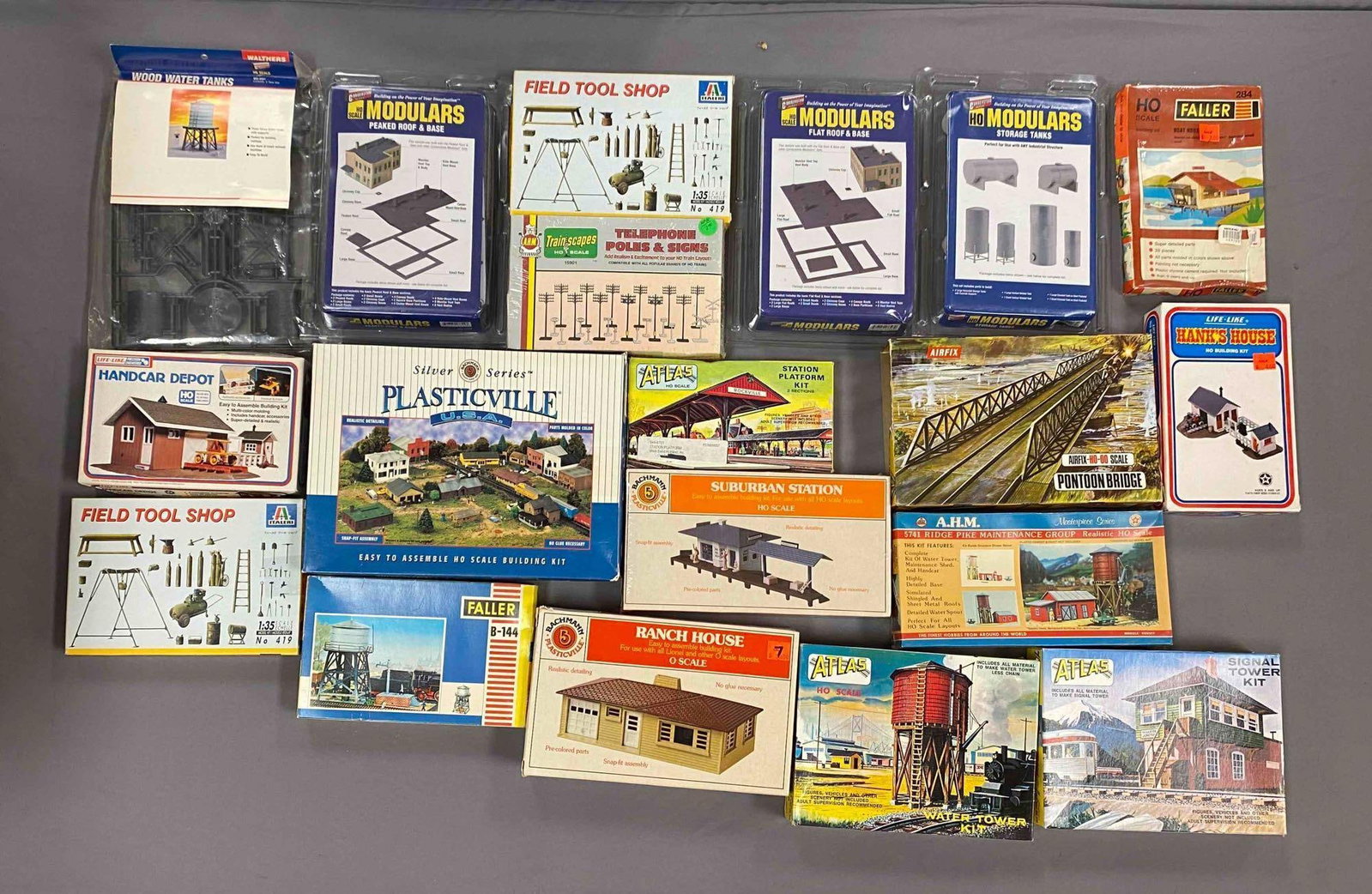 Group of Assorted HO Scale Model Train Building Plastic Model Kits and More (1 of 3)