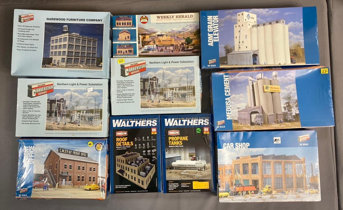 Group of 10 Walthers Cornerstone Series HO Scale Buildings (1 of 3)