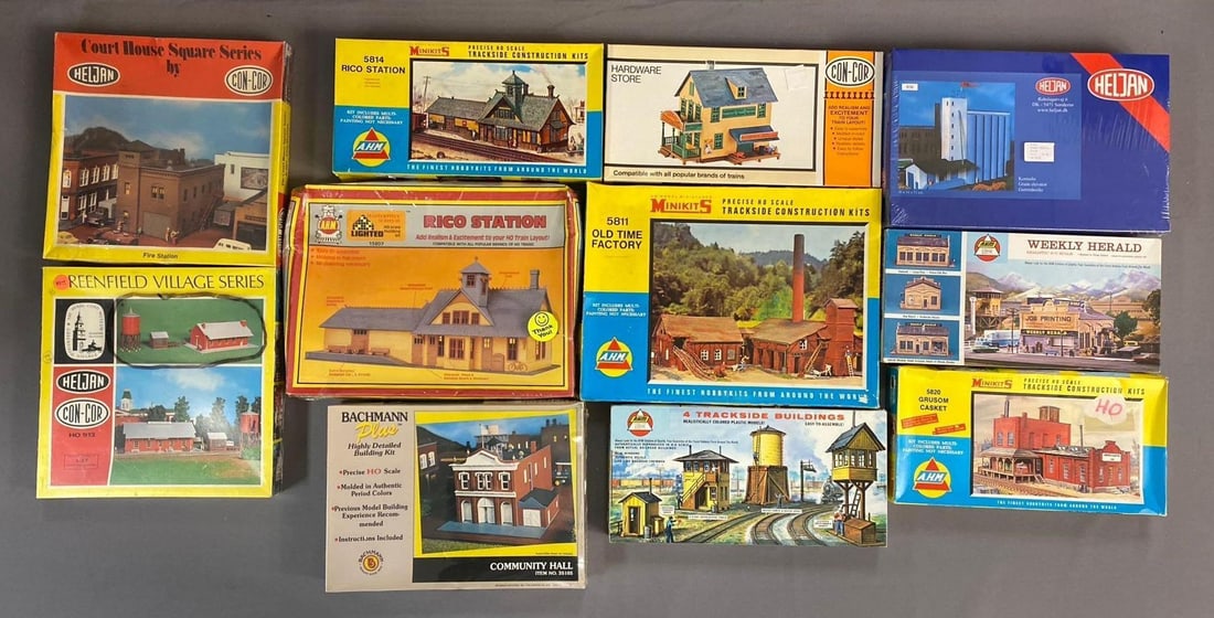 Group of Assorted A.H.M Ho Scale Mini Kits and More: Includes Concar and Bachmann.like new in original packaging.