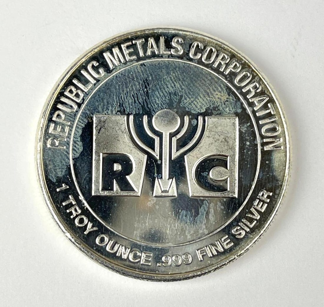 Republic Metals Corporation 1 oz .999 Fine Silver Round: Republic Metals Corporation 1 oz .999 Fine Silver Round