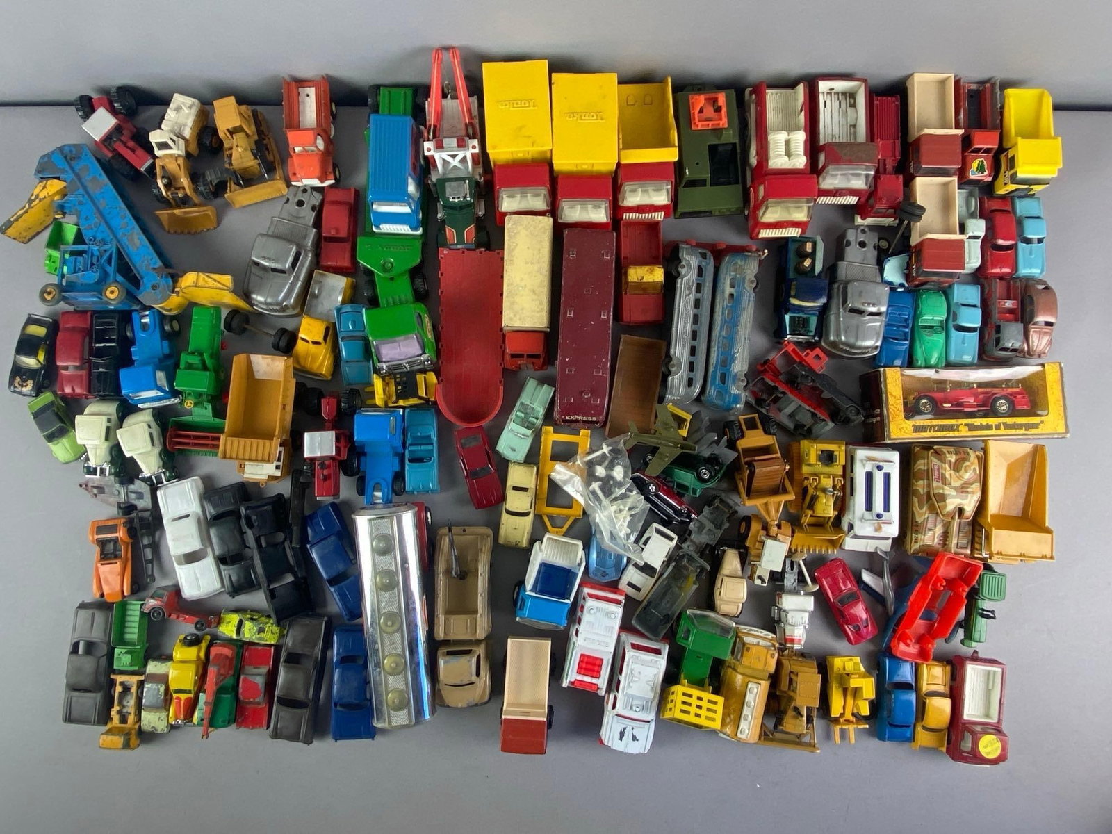 Group of Assorted Die-Cast Plastic Toy Vehicles (1 of 3)