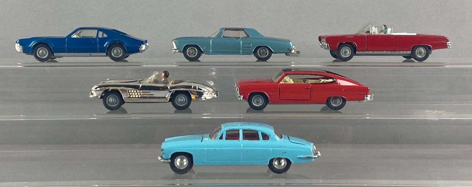 Group of 6 Corgi Toys Die-Cast Cars (1 of 3)