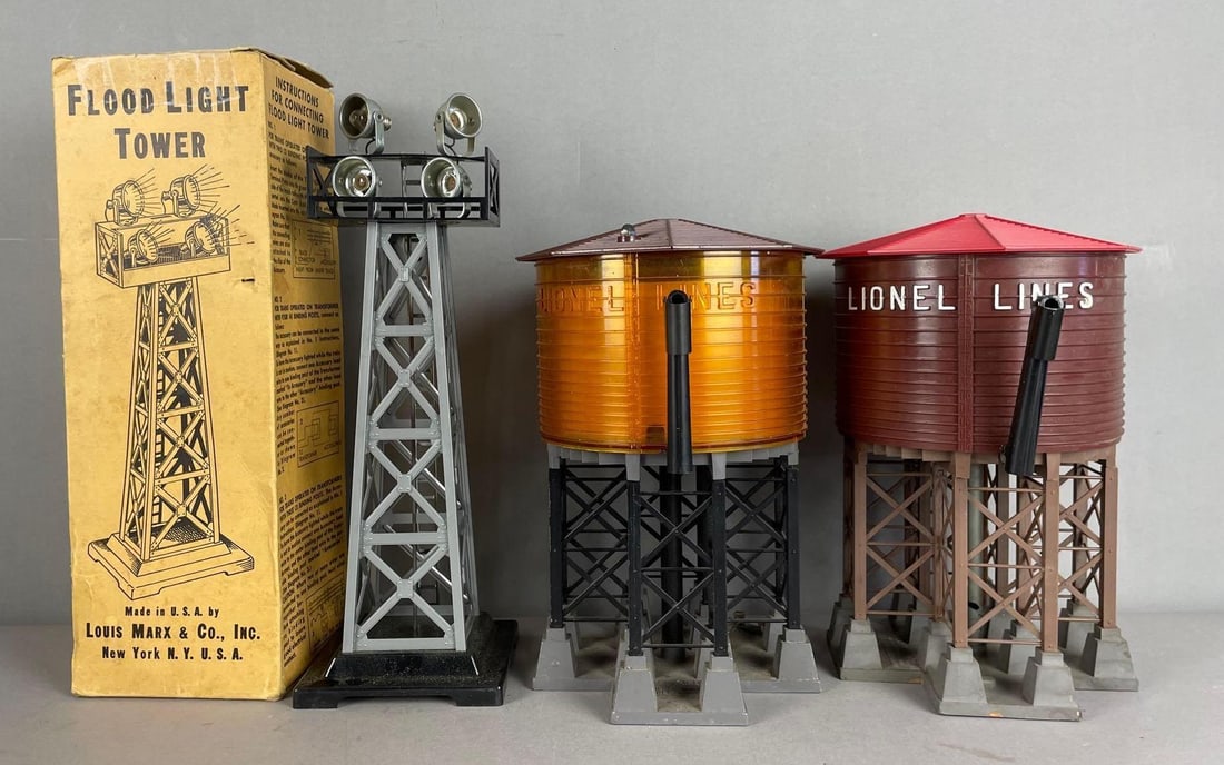 Group of 2 Lionel O Scale Water Towers and More (1 of 3)