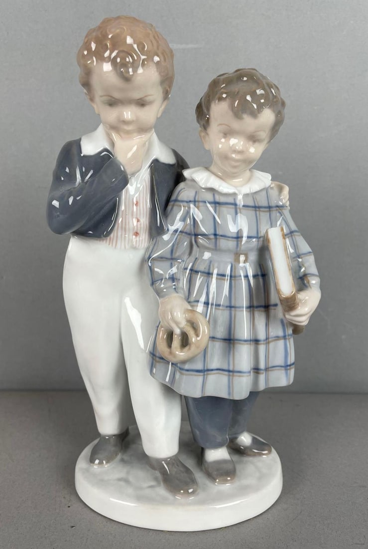 Vintage Royal Copenhagen Siblings / Flight to America Porcelain Figurine: #1761, measures 8 inches