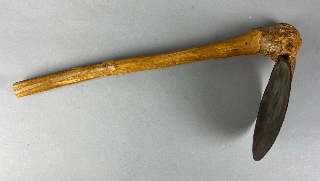 Primitive Adze Wood Shaving Axe: Measures 23 inches in length.